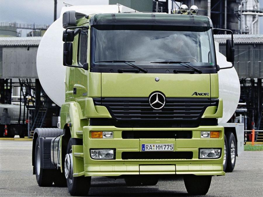  Mercedes-Benz Axor 1840 2001 года  (фото 5 из 20)